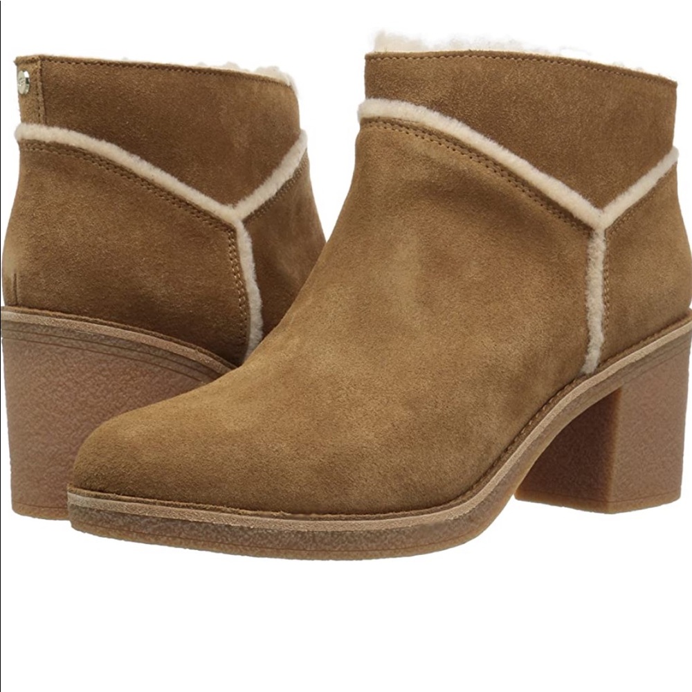Ugg Suede Ankle Bootie Shearling lined